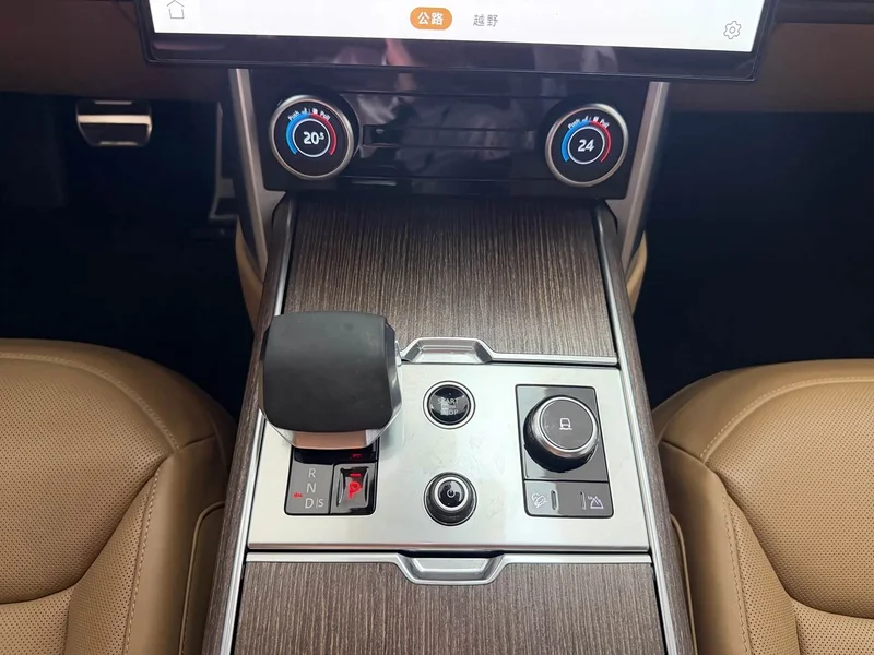 Land Rover Range Rover — фото 17