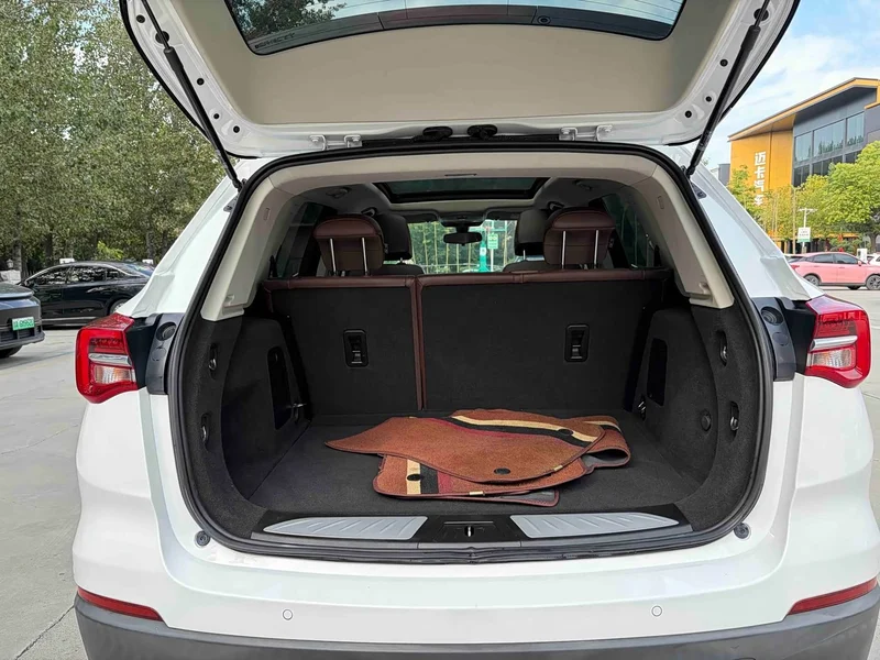 Buick Envision Plus — фото 15