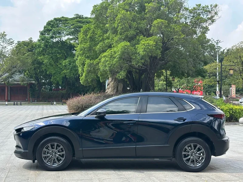 Mazda CX-30 — фото 26