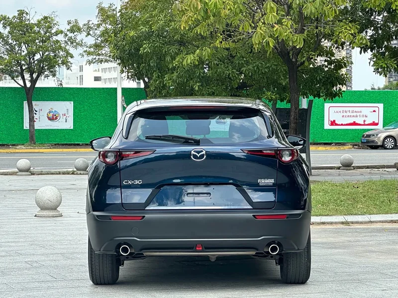 Mazda CX-30 — фото 27