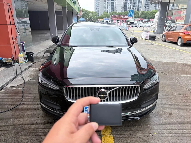 Volvo S90 — фото 2