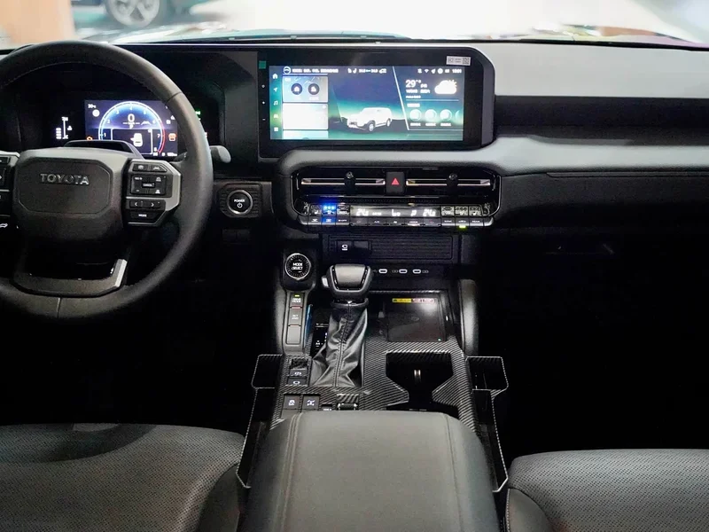 Toyota Prado — фото 19