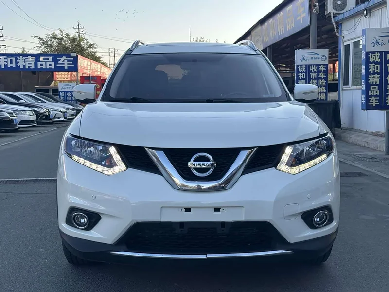 Nissan X-Trail — фото 2