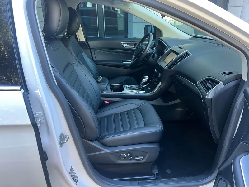 Ford Edge — фото 16