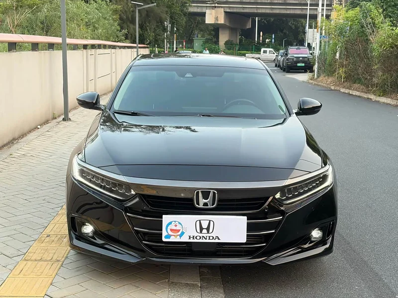Honda Accord — фото 3