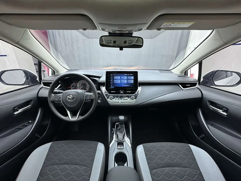 Toyota Corolla — фото 11