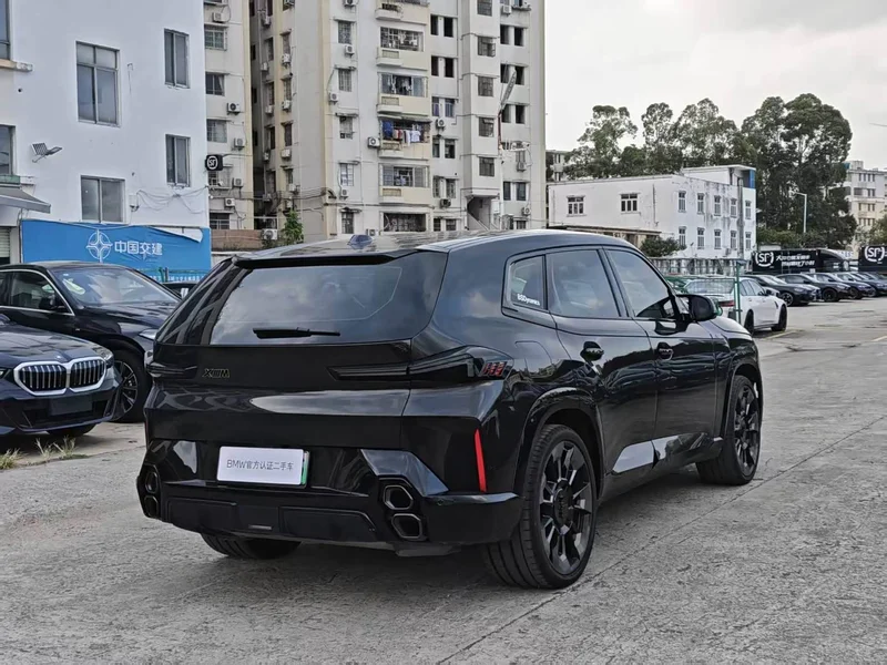 BMW XM — фото 2