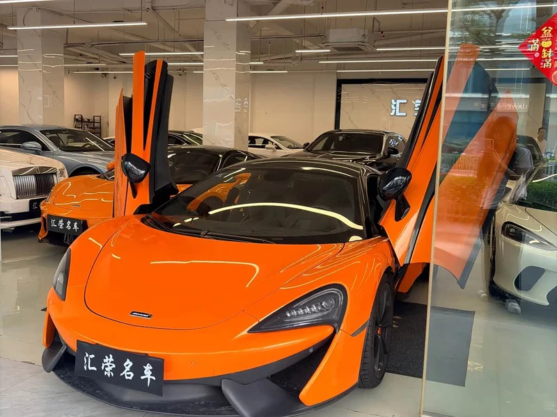 McLaren 540C — фото 1