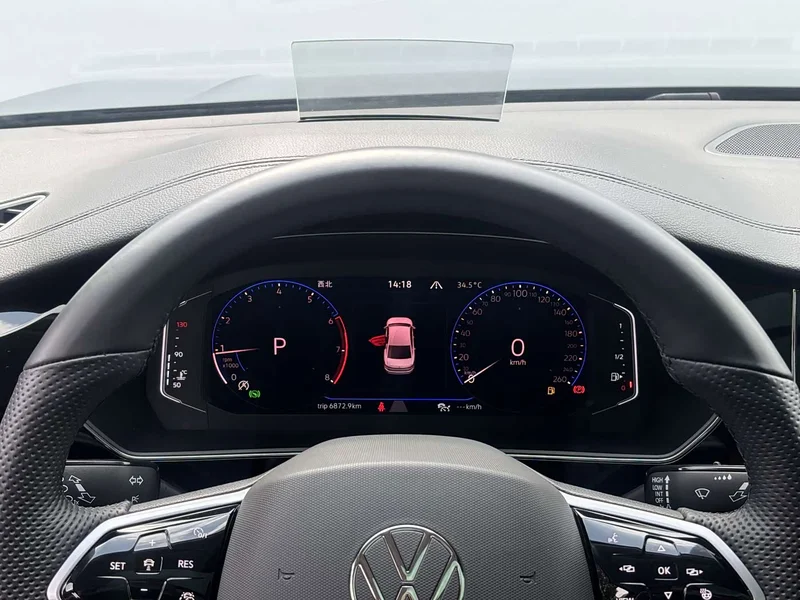 Volkswagen Passat — фото 11