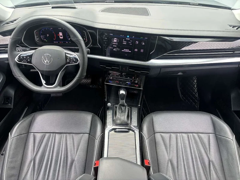 Volkswagen Passat — фото 12