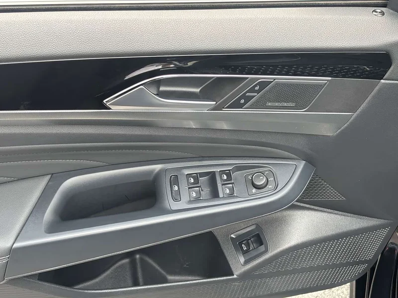 Volkswagen Passat — фото 18