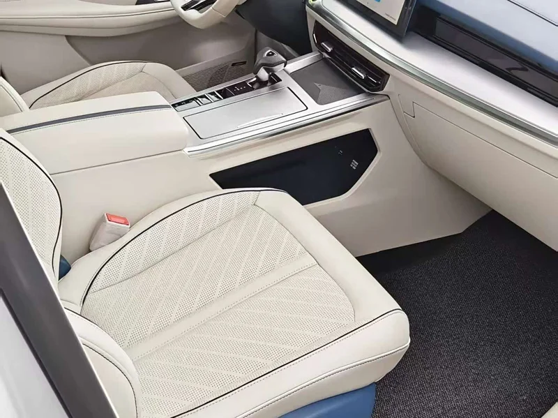 BYD Seal U — фото 5