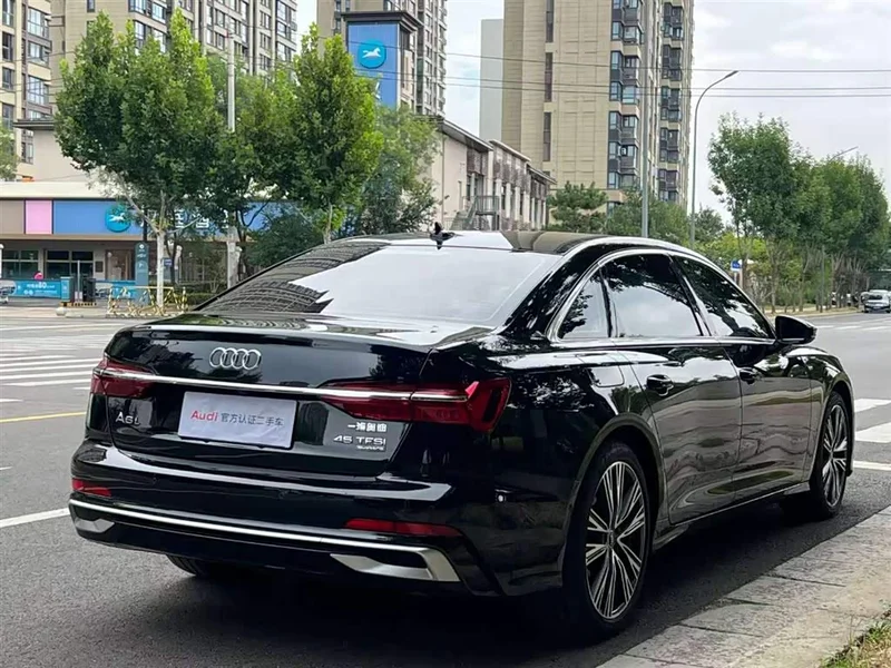 Audi A6L — фото 4