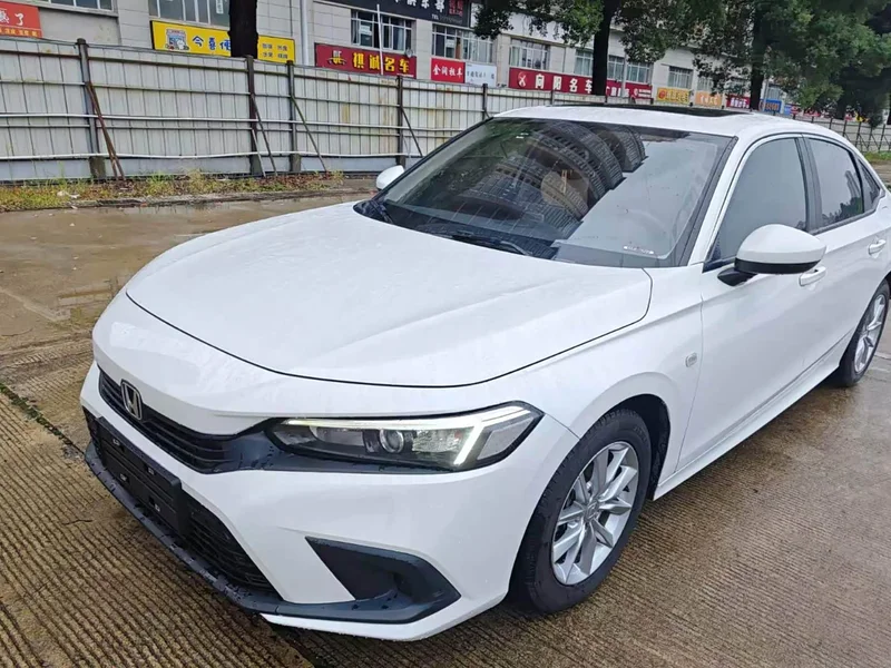 Honda Civic — фото 1