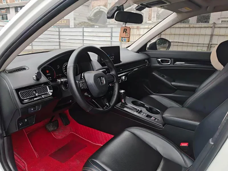 Honda Civic — фото 4