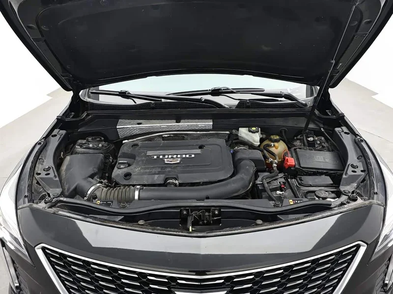Cadillac XT4 — фото 18