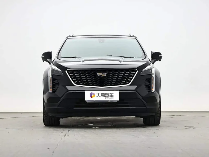 Cadillac XT4 — фото 2