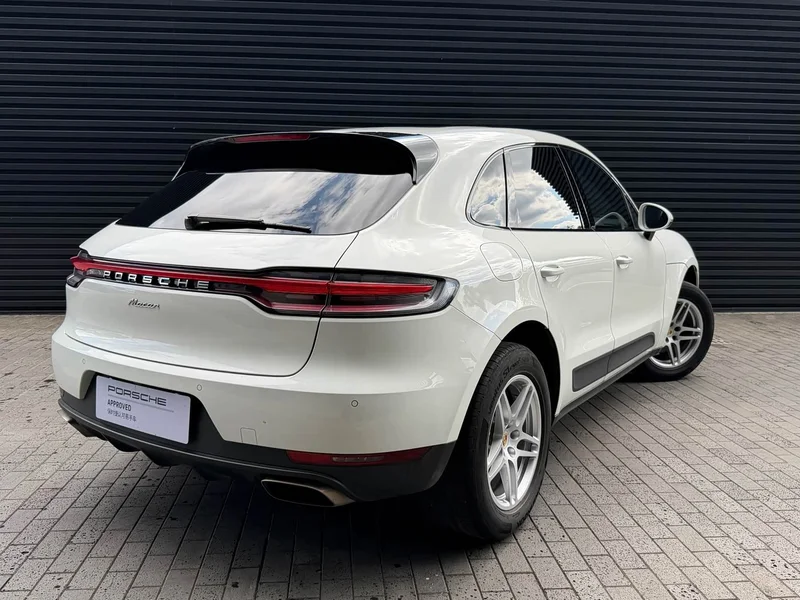 Porsche Macan — фото 9