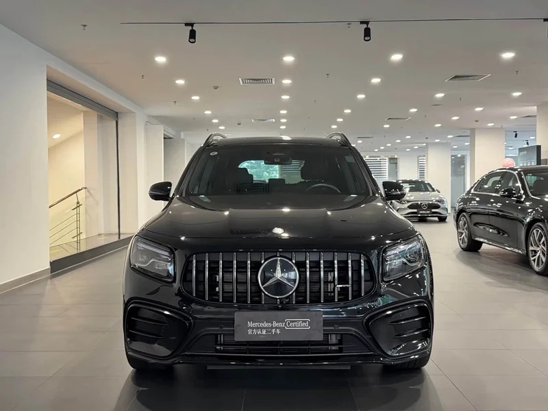 Mercedes-Benz GLB AMG — фото 3
