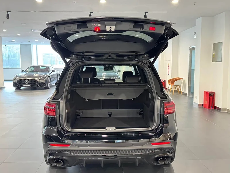 Mercedes-Benz GLB AMG — фото 6