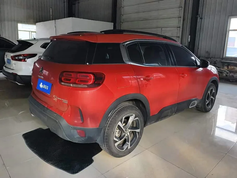 Peugeot C5 Aircross — фото 3