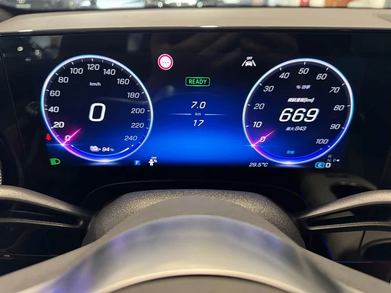 Mercedes-Benz CLA New Energy — фото 11