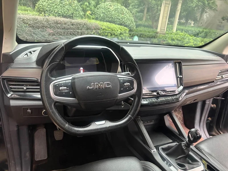 Jiangling Yusheng S350 — фото 15