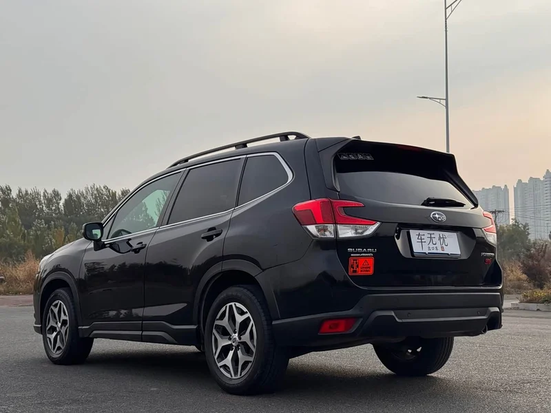 Subaru Forester — фото 9