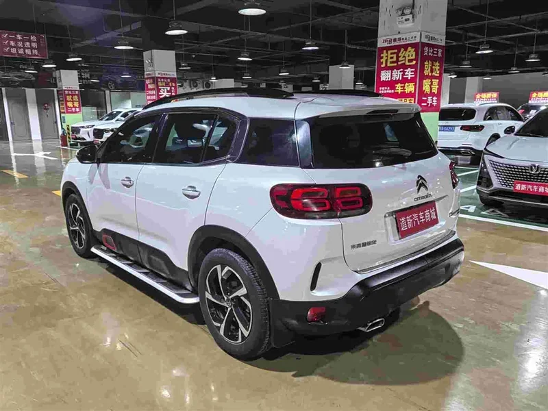 Peugeot C5 Aircross — фото 4