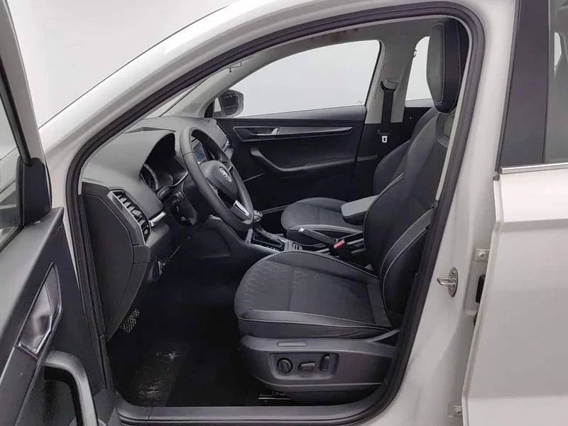 Skoda Karoq — фото 10