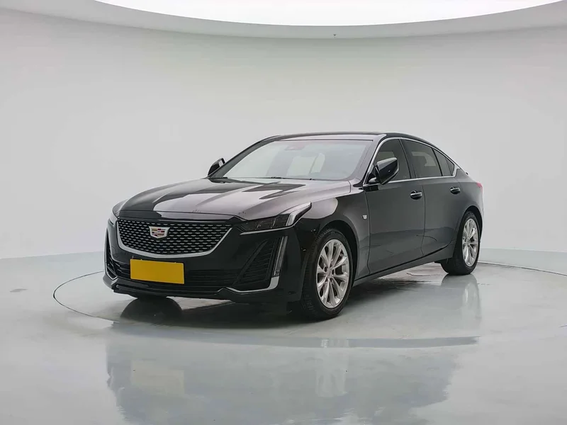Cadillac CT5 — фото 1