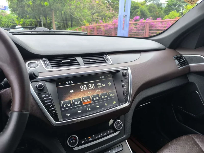 Lufeng X7 — фото 16