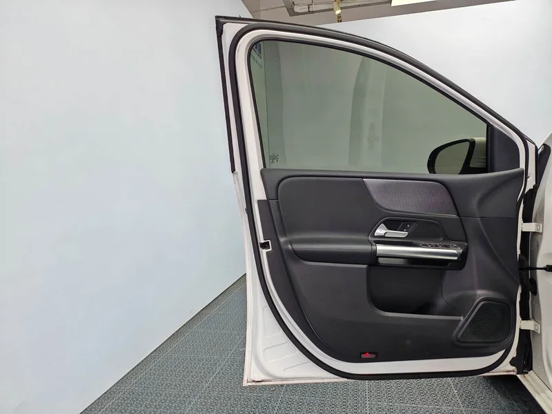 Mercedes-Benz B-Class — фото 13