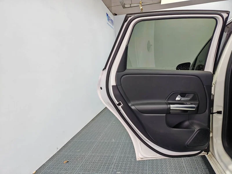 Mercedes-Benz B-Class — фото 14