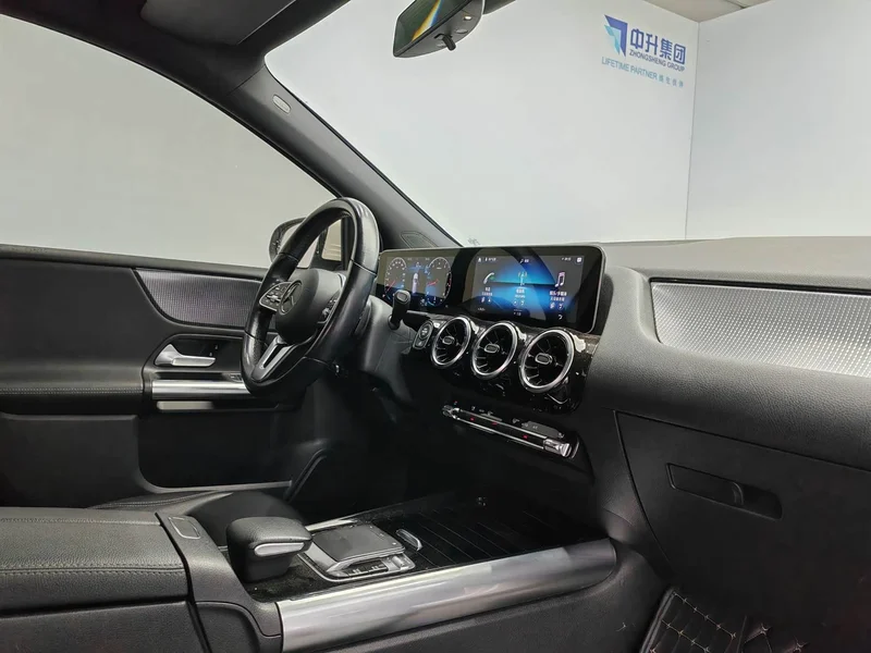 Mercedes-Benz B-Class — фото 15