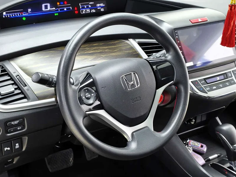 Honda Jade — фото 12