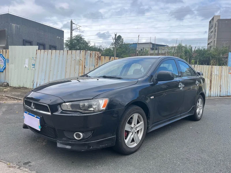 Mitsubishi Lancer EX — фото 2