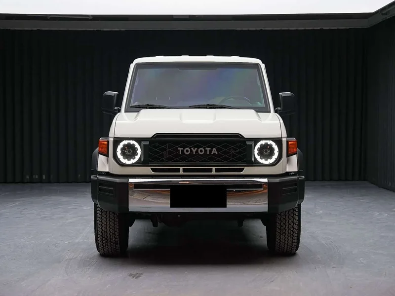 Toyota Land Cruiser LC76 (Imported) — фото 2