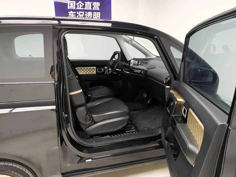 Baojun KiWi EV — фото 10
