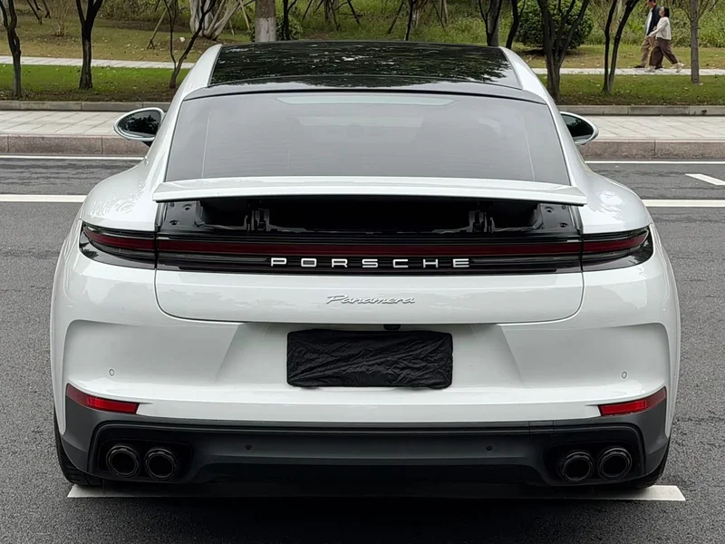 Porsche Panamera — фото 10