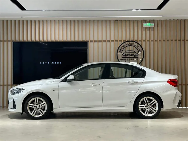 BMW 1-Series — фото 13