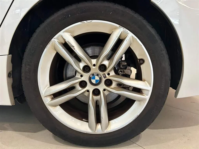 BMW 1-Series — фото 10