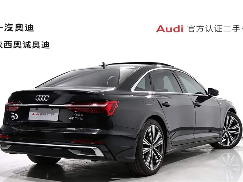 Audi A6L — фото 13