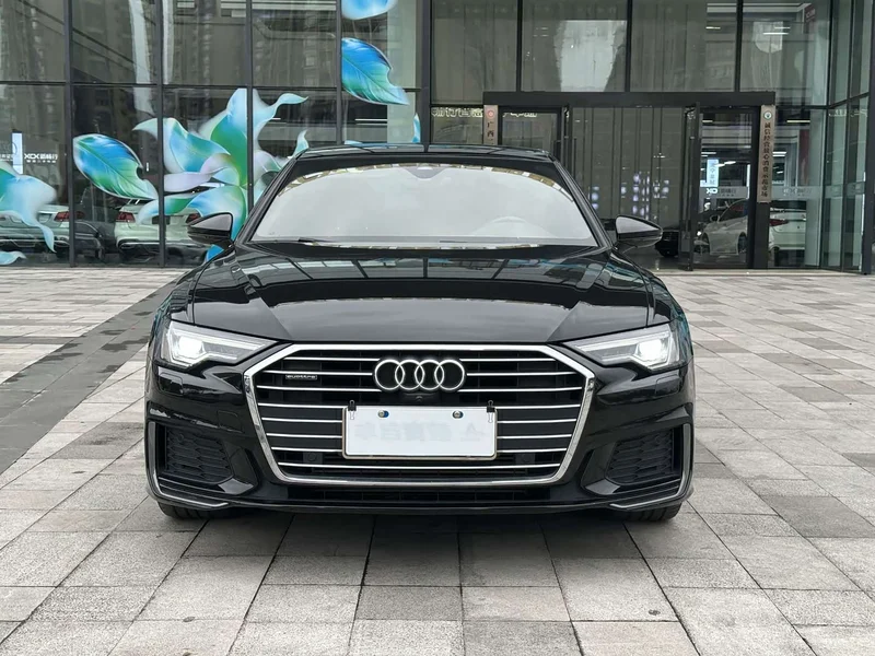 Audi A6L — фото 2