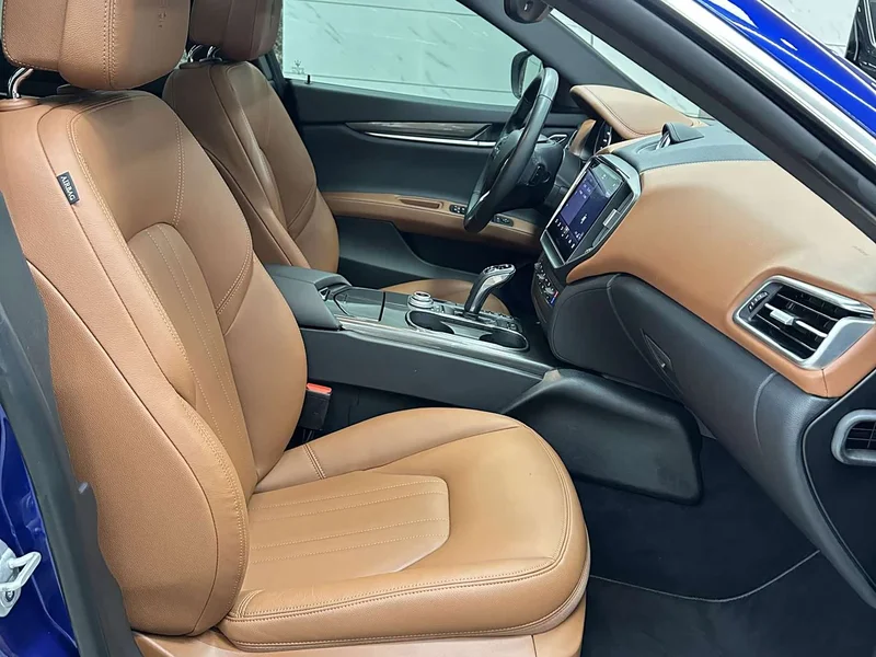 Maserati Ghibli — фото 10