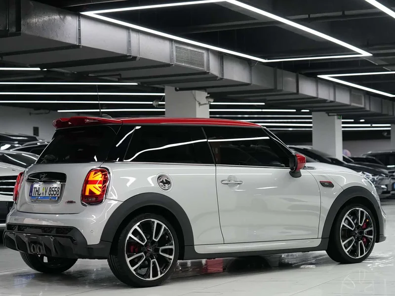 MINI JCW — фото 8