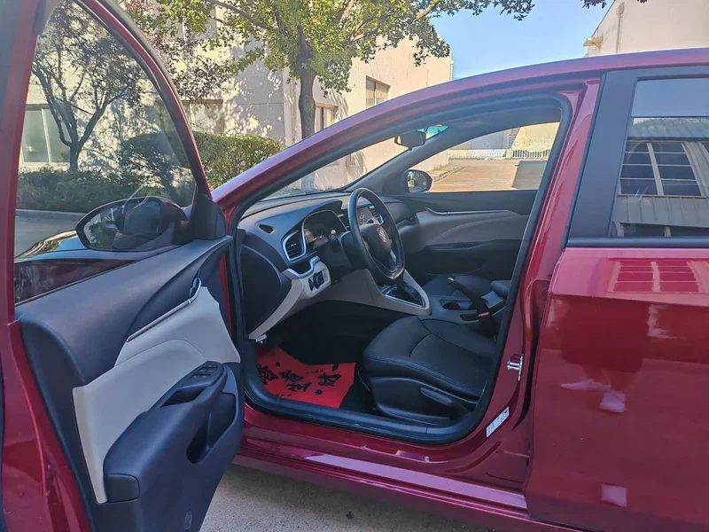 Buick Excelle — фото 8