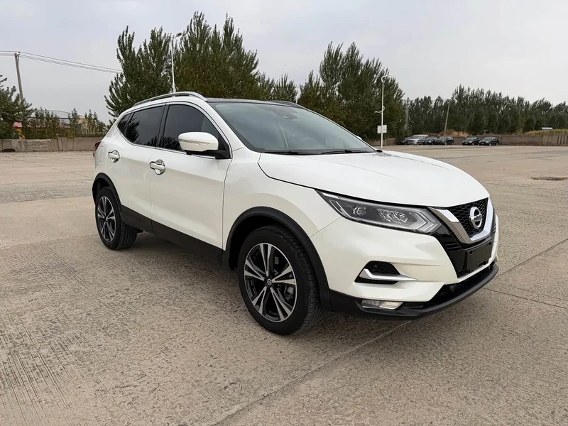 Nissan Qashqai — фото 3
