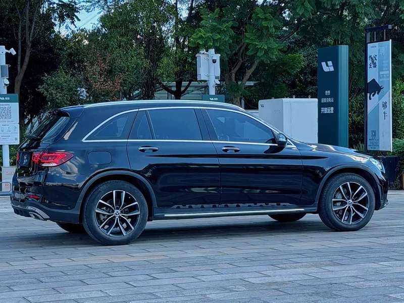 Mercedes-Benz GLC — фото 12