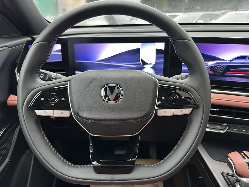 Changan X5 PLUS — фото 15